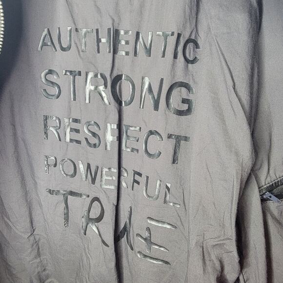 MAURITIUS LEATHER MEN'S GOEFF LAMB LEATHER ZIP-FRONT TRUCKER JACKET - Picture 11 of 16